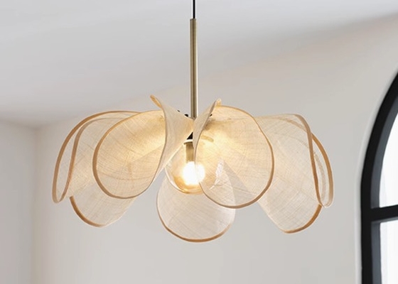 French cream style chandelier Nordic simple restaurant living room bedroom Japanese style high-grade flower-shaped lamp
